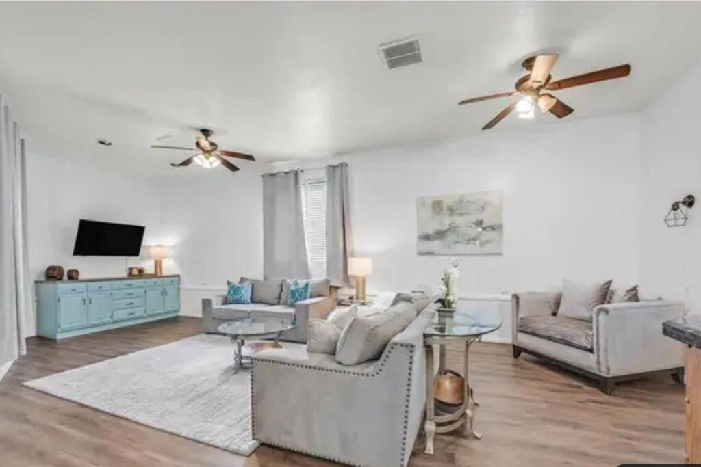 Beautiful Oasis With Rv Or Boat Parking Βίλα Henderson Εξωτερικό φωτογραφία