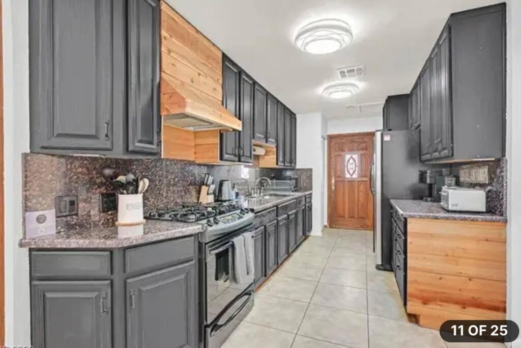 Beautiful Oasis With Rv Or Boat Parking Βίλα Henderson Εξωτερικό φωτογραφία