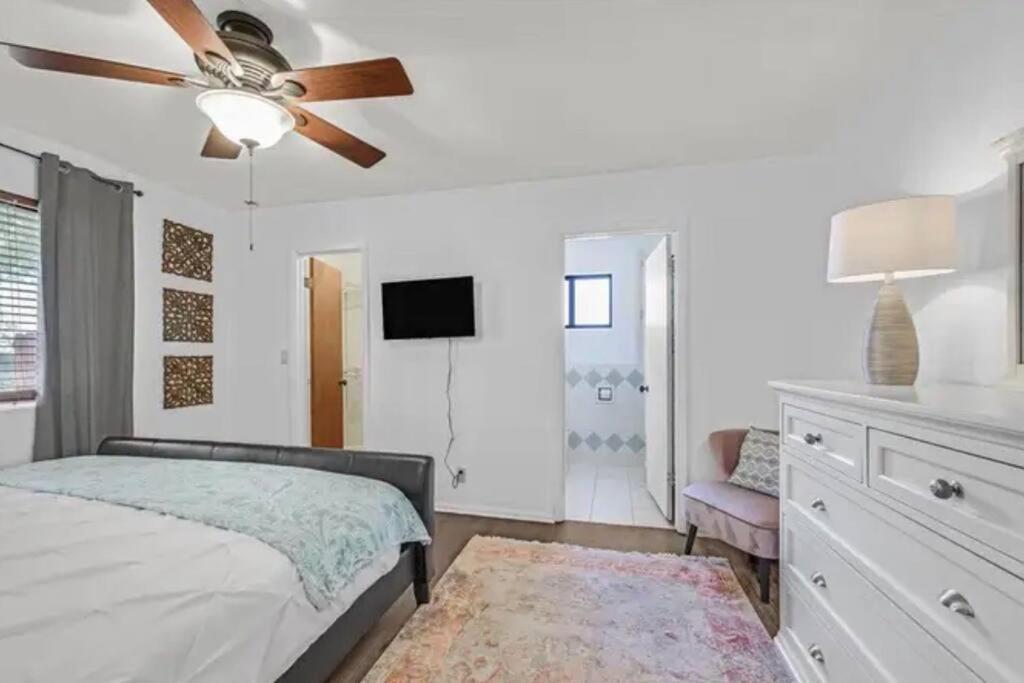 Beautiful Oasis With Rv Or Boat Parking Βίλα Henderson Εξωτερικό φωτογραφία